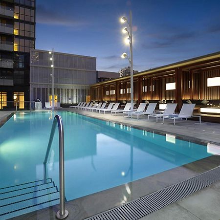 2Bedroom Cn Tower And Water Views - Free Parking - Rooftop Pool Торонто Экстерьер фото