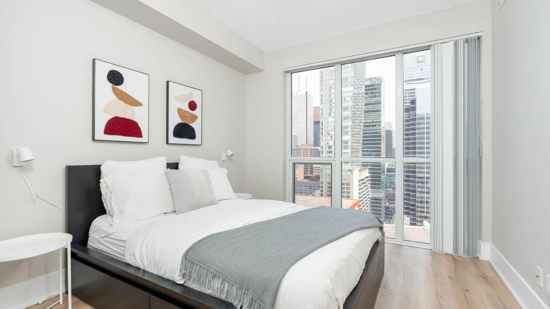 2Bedroom Cn Tower And Water Views - Free Parking - Rooftop Pool Торонто Экстерьер фото